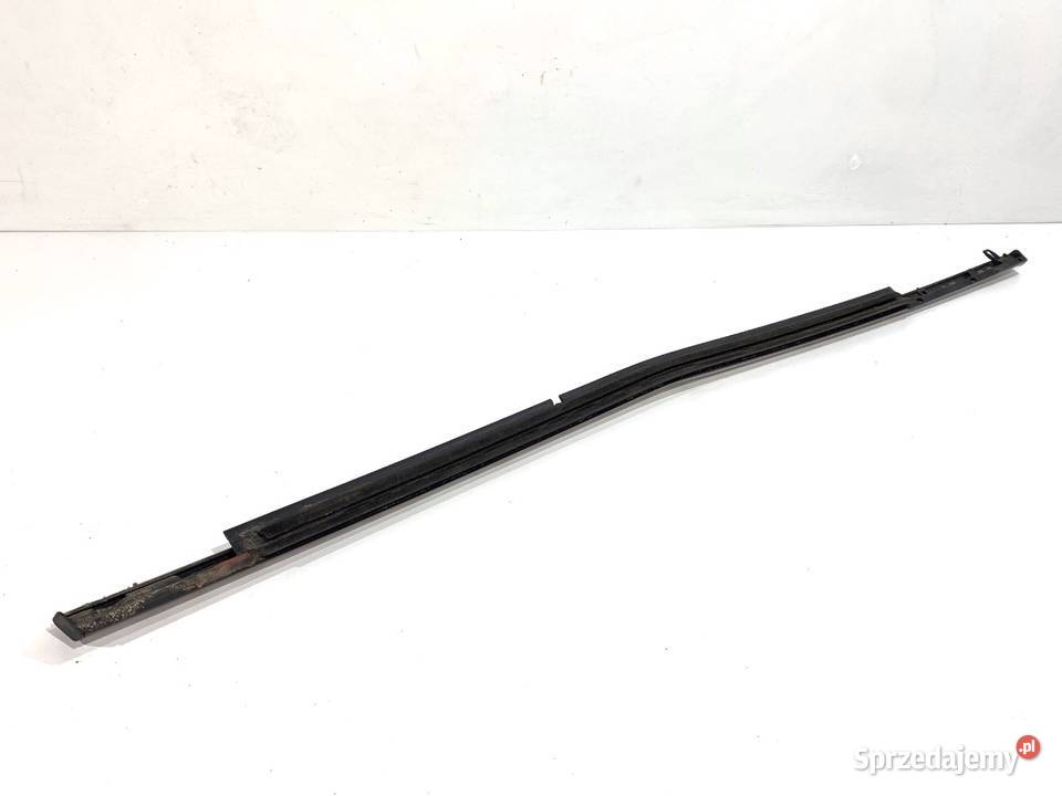 LISTWA ZGARNIAJĄCA TYŁ LEWY MAZDA CX7