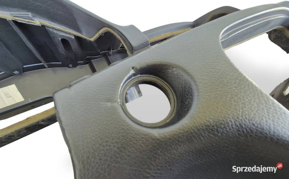 DESKA ROZDZIELCZA KONSOLA AIRBAG MERCEDESBENZ Deski rozdzielcze, konsole Działoszyce