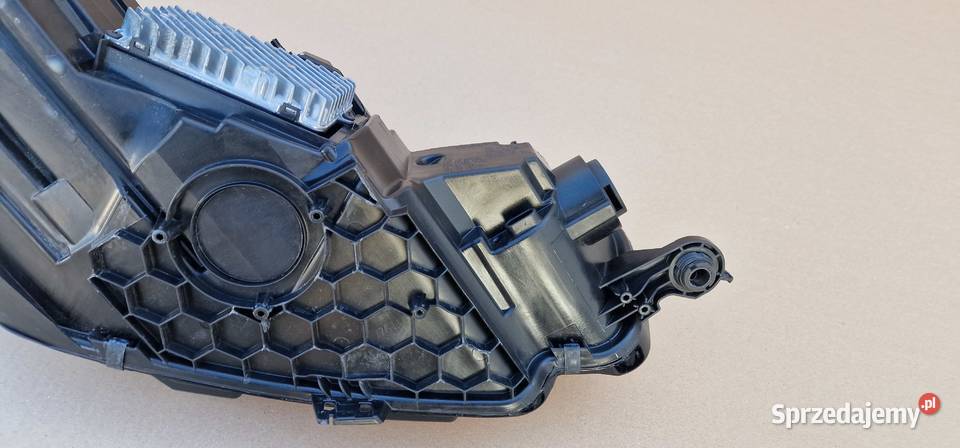 AUDI A5 8W RS5 LASER LAMPA REFLEKTOR 8W6941085D Bieleń sprzedam