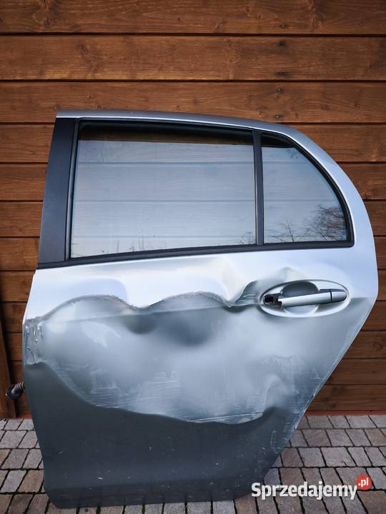 Drzwi lewe tylne Toyota Yaris II 2006 5D