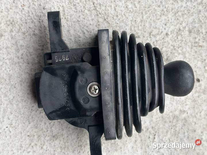 JOYSTIC TOYOTA PODNOSZENIE OPUSZCZANIE Antonie