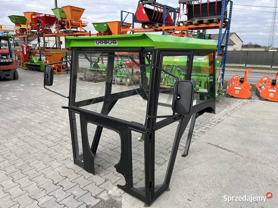 Kabina ciągnikowa Ursus C330 Ursus C360 MF235 Dębica