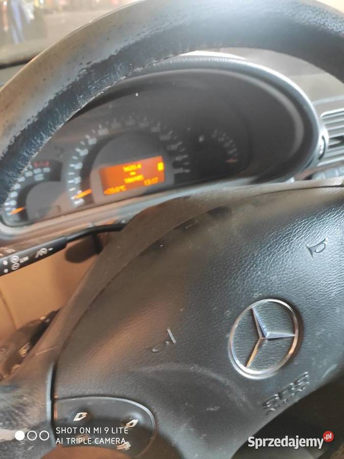 Mercedes Benz Cklasa 180 granatowy śląskie Wodzisław Śląski