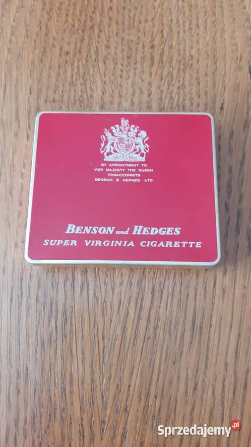 Pudelko papierosach BensonHedges Warszawa