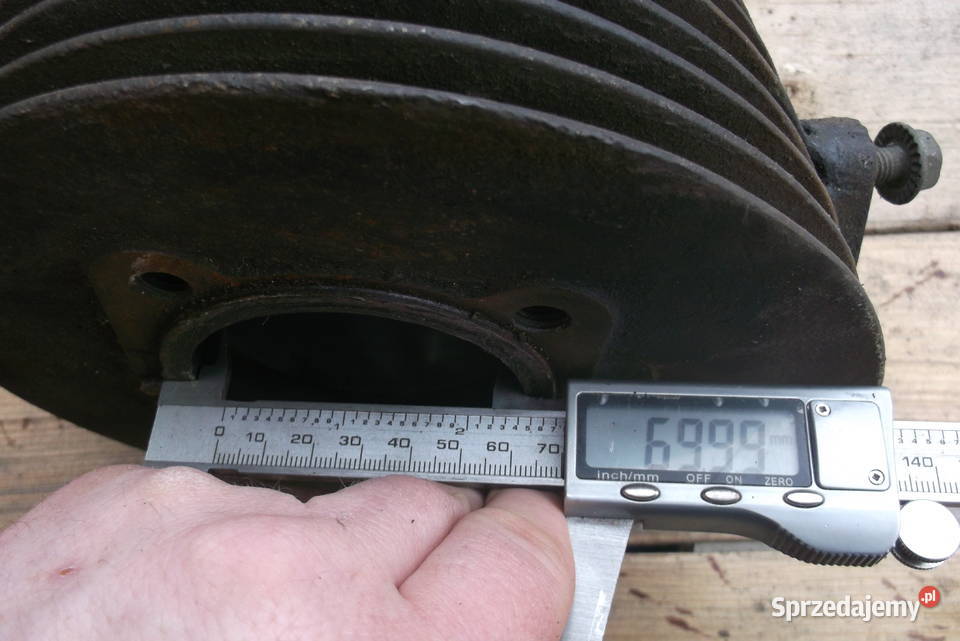 pannonia 250 cylinder żeliwny 699mm Racibórz sprzedam