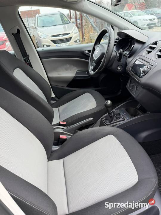Seat Ibiza 16 diesel2012 Klima Isofix Alufelgi nieuszkodzony dolnośląskie Wrocław