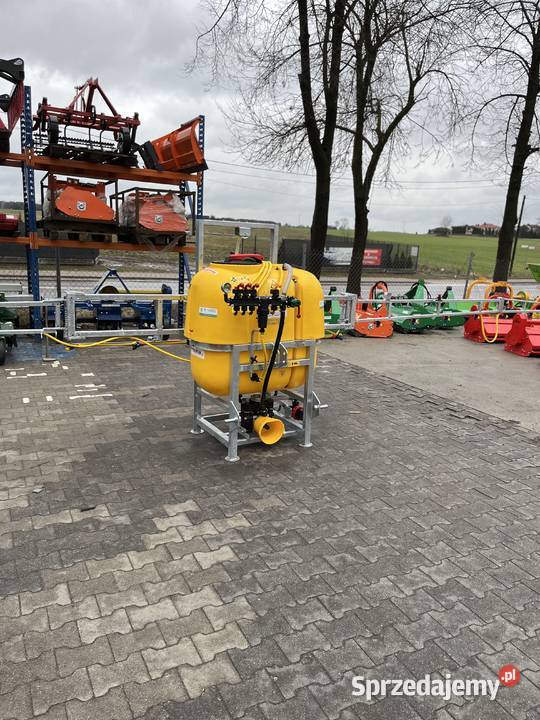 OPRYSKIWACZ POLOWY 400l12m3 RSM POLIMER nieuszkodzony Opryskiwacze