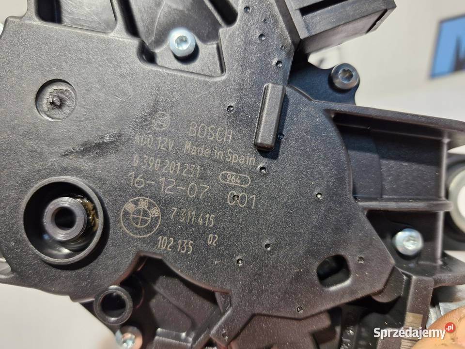 BMW 3 F31 5 F11 MECHANIZM SILNIK WYCIERACZEK