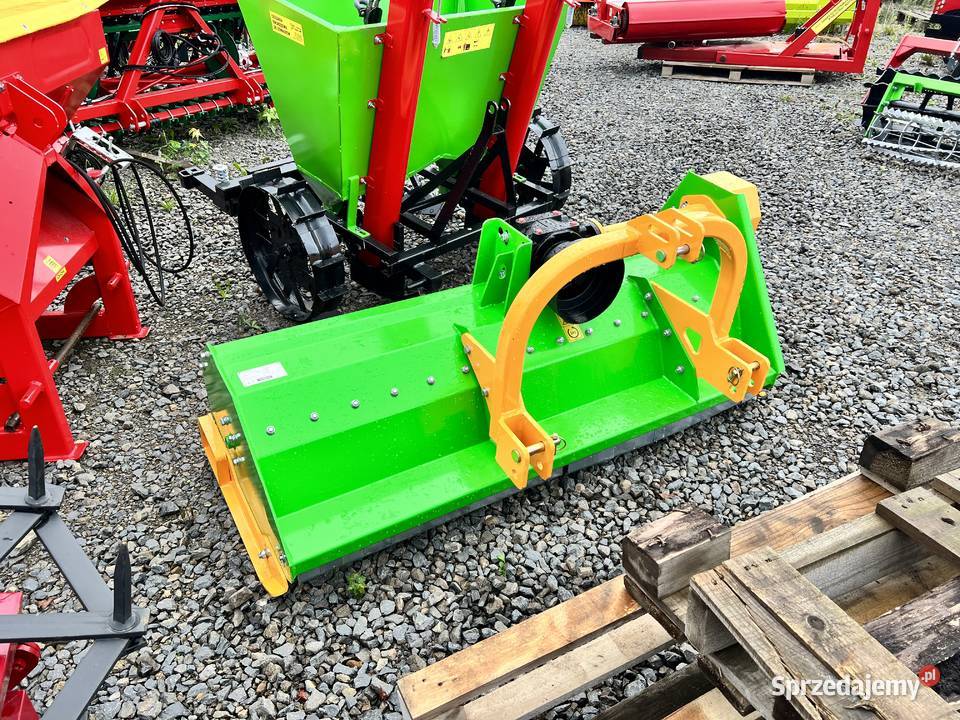 Kosiarka bijakowa 150 młotki 800g wał spiralny Maszyny zielonkowe opolskie Brzeg