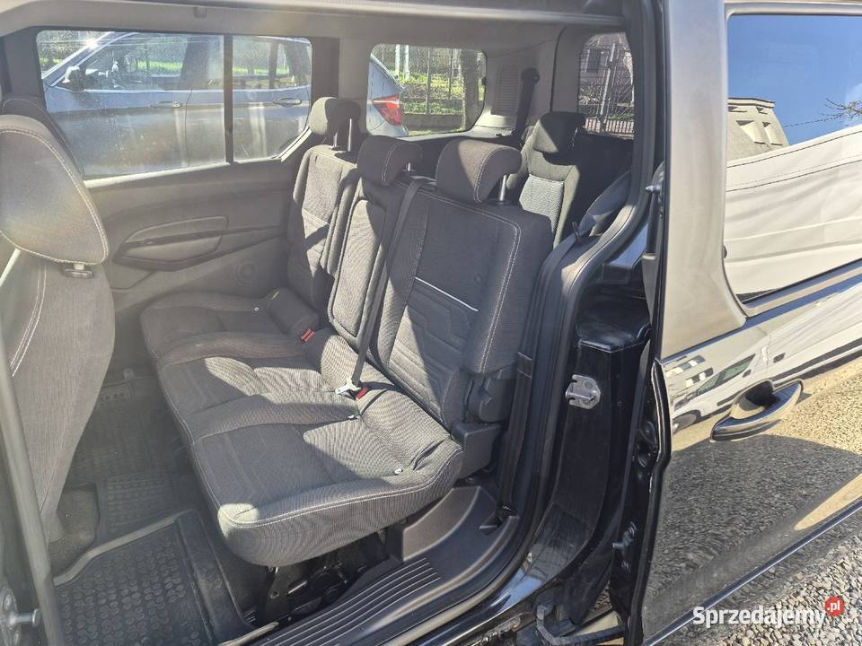Sprzedam Ford Tourneo conect lakier metallic podkarpackie