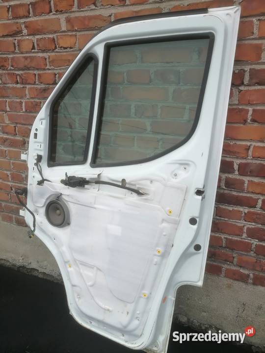 Drzwi prawe Iveco Daily VI 2021r dostawcze wielkopolskie Konin