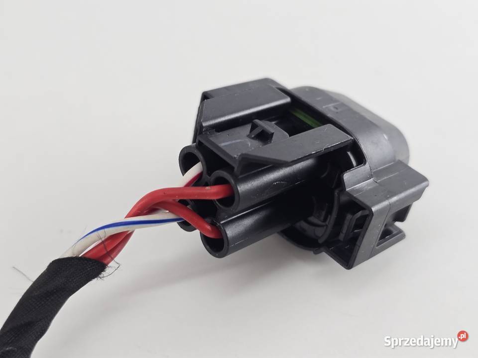 WTYCZKA KOSTKA BEZPIECZNIK TRIUMPH SCRAMBLER 400 łódzkie Janowice