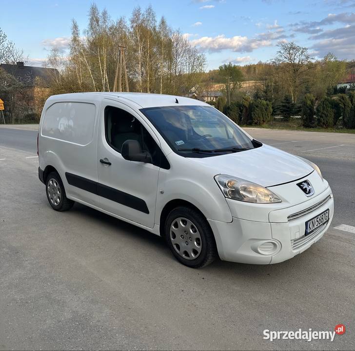 Peugeot Partner 16 diesel 2010r VAT marża podkarpackie Słotowa sprzedam