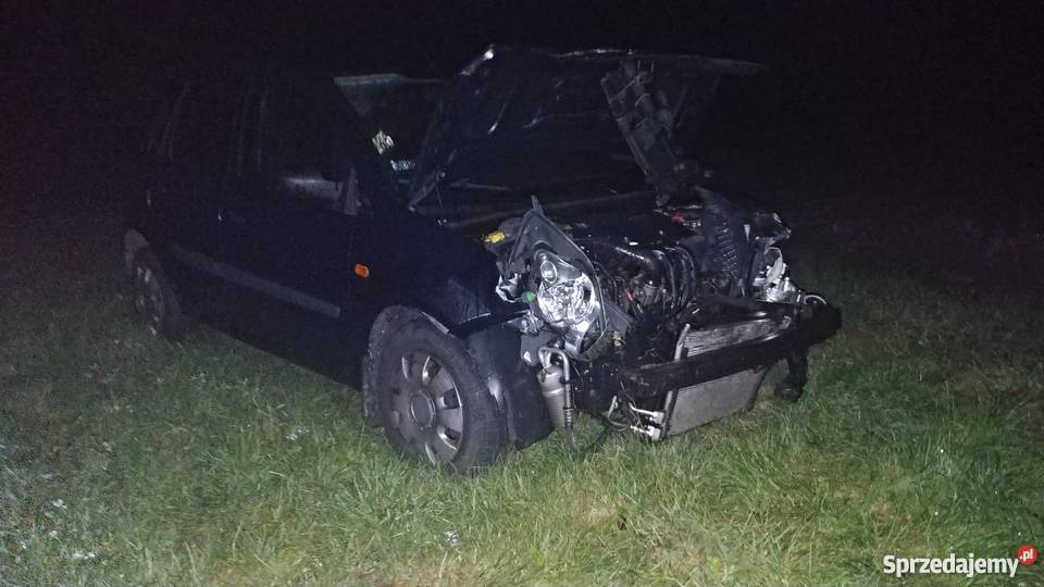 Ford Fiesta 125 USZKODZONA granatowy Skierniewice