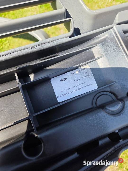 Zderzak przód przedni Ford Fiesta IV 1104261
