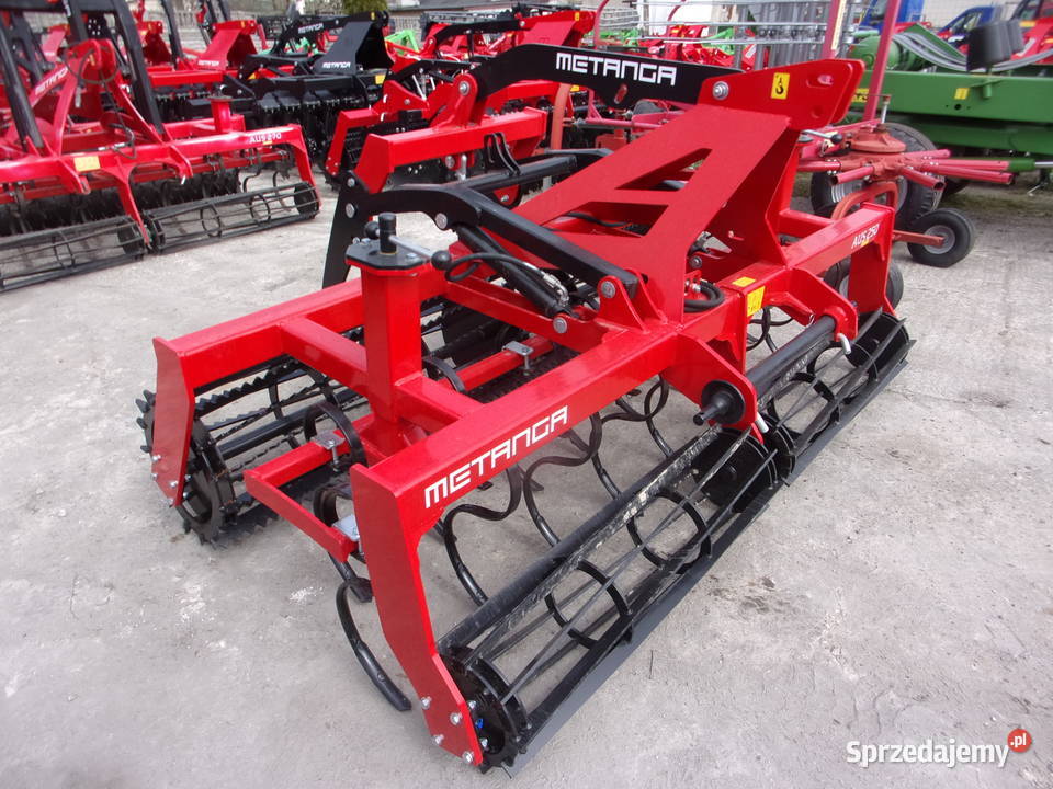 Agregat uprowowo siewny AUS250 Metanga 25m