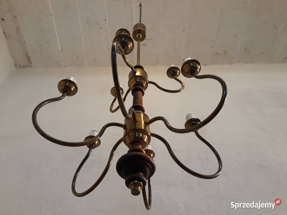 Żyrandol mosiężny drewniany VEB Wohnraumleuchten Olkusz