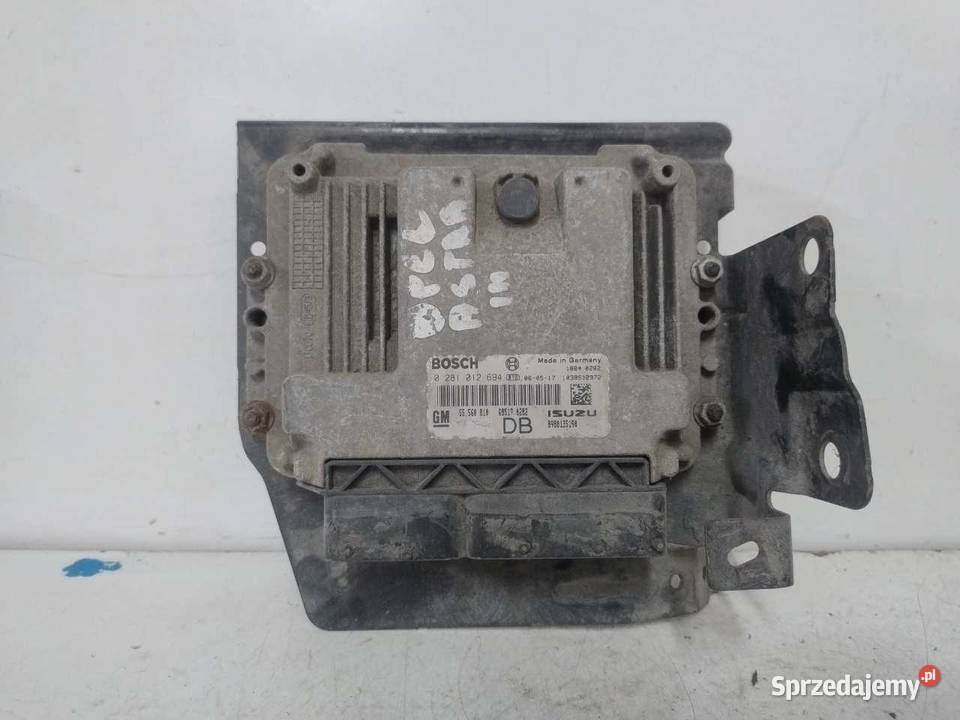 KOMPUTER SILNIKA OPEL ASTRA III 17 CDTI 55560810 osobowe