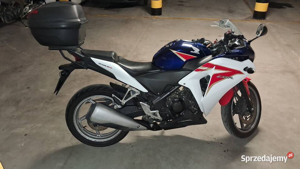 HONDA CBR250R ABS zadbany wszystkie serwisy na sportowy Piaseczno