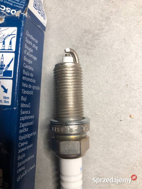 Świece do Peugeot i Citroen Bosch 0 242 229 797 osobowe sprzedam
