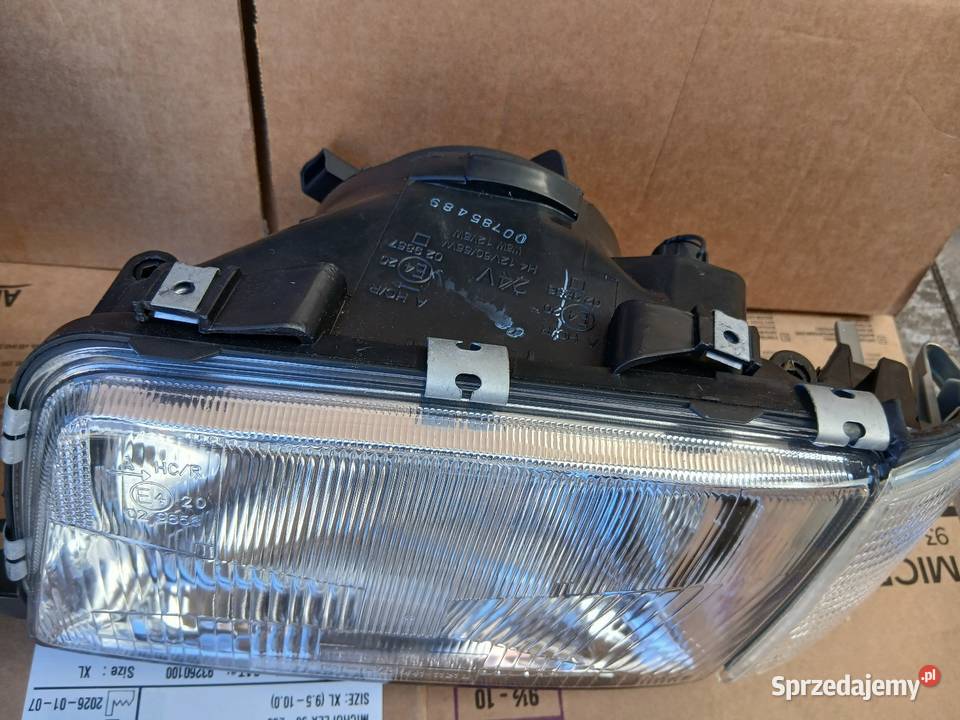 Lampy przód nowe Audi 80 B4 Grodków