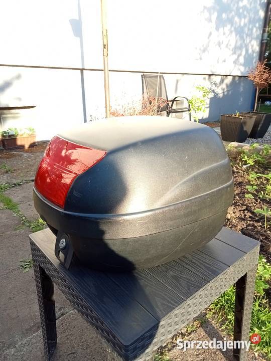 Kufer motocyklowy marki GIVI Toruń
