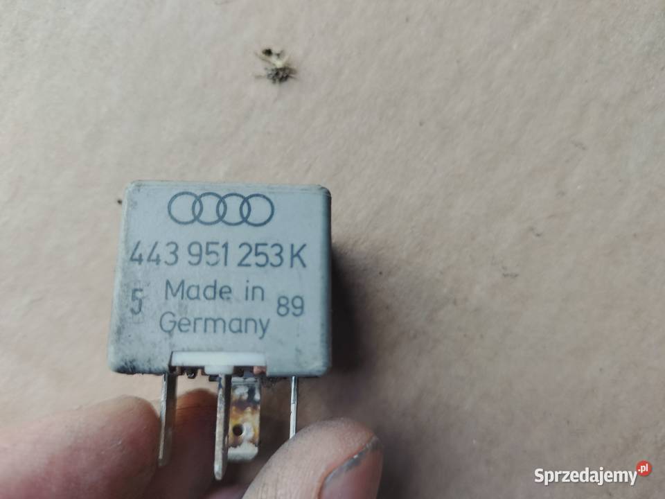 PRZEKAŹNIK 214 443951253K sprzedam