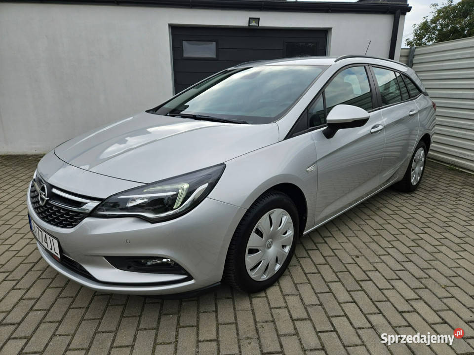 Opel Astra 16 CDTi 110 bezwypadek POLSKI SALON Kombi pomorskie Gdynia