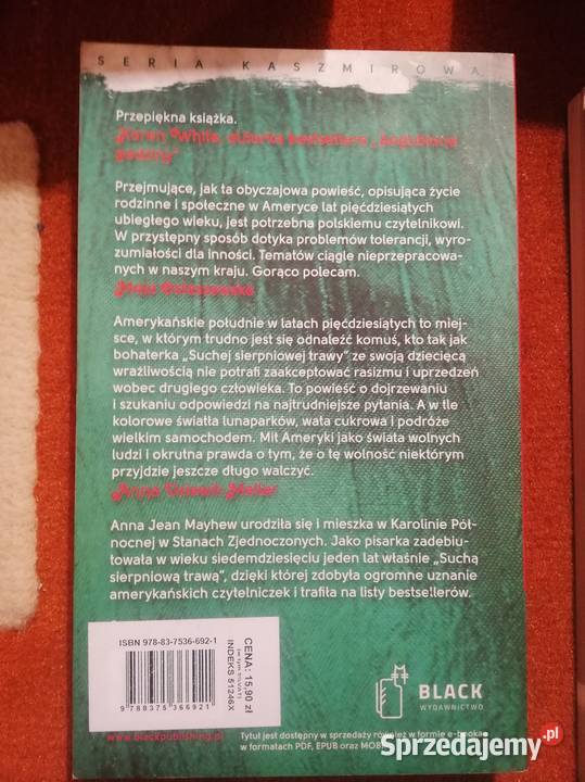 Zestaw literatury o zróżnicowanym charakterze Wronki