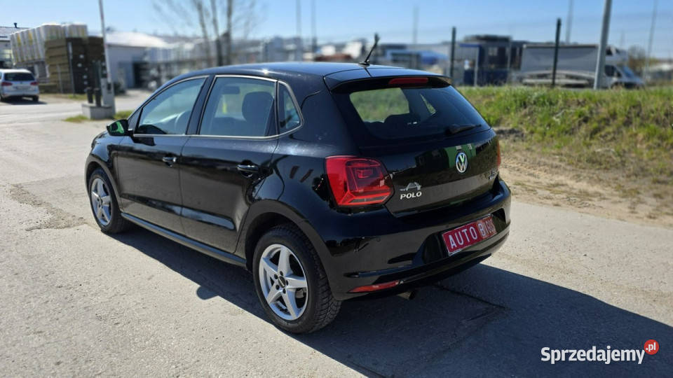 Volkswagen Polo mały przebieg zarejestrowane V Lębork