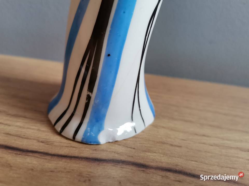 Stara figurka Grzybiarka porcelana Ćmielów PRL Porcelana i szkło Antyki, Sztuka, Kolekcje śląskie Katowice