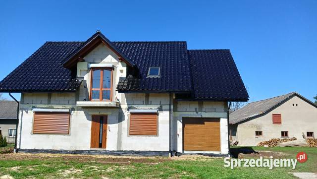 Dachyuslugi dekarskie i ciesielskie usługi budowlane