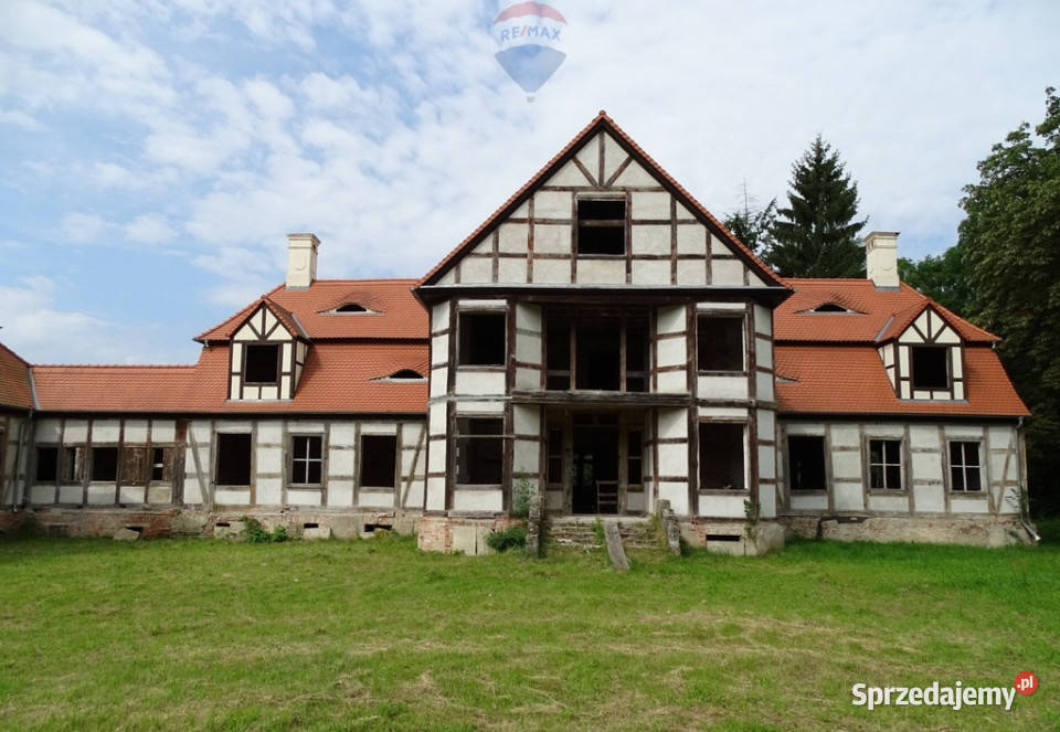 sprzedaży lokalu Świerzno 145000m2 zachodniopomorskie