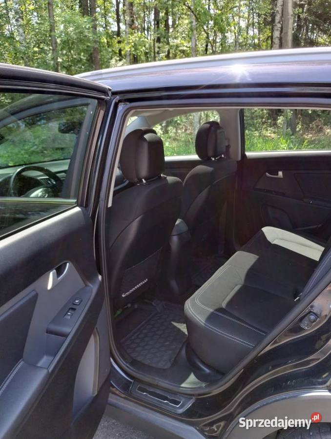 Sprzedam Kia Sportage 3 16 benzyna światła LED Majdan Królewski