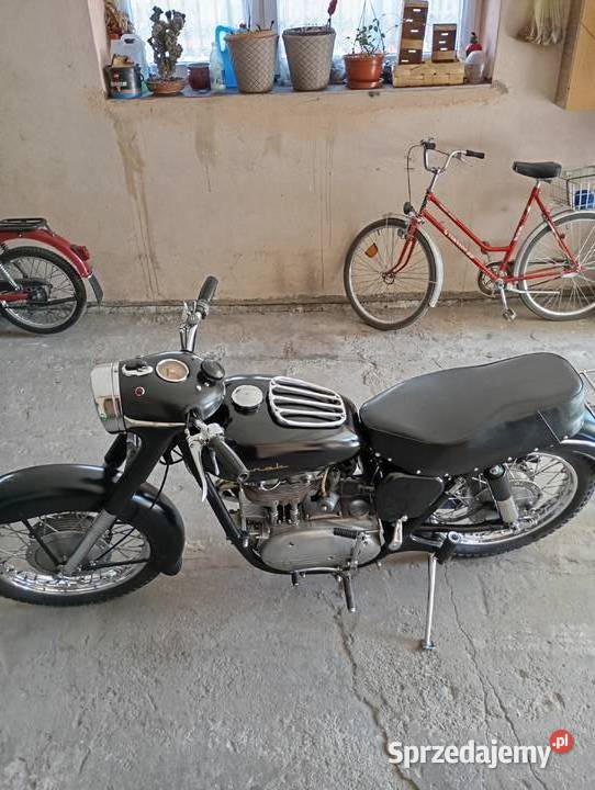 Junak m10 1965 nieuszkodzony Pajęczno