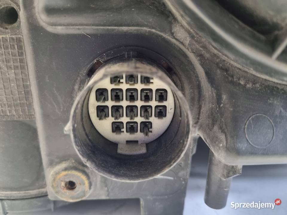 LAMPA LEWA Range Rover Sport L320 0509r PRZEDNIA Rudka