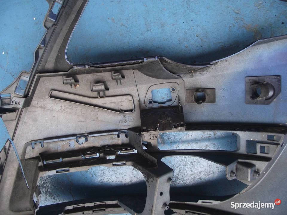 Vw Passat B6 Zderzak Zestaw naprawczyGniazda