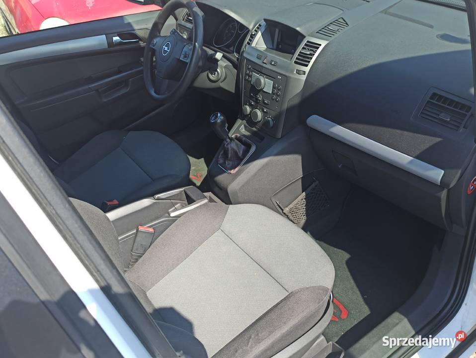 Opel Zafira 19 CDTi 8v klima 7 miejsc Samochody osobowe Strzałkowo sprzedam