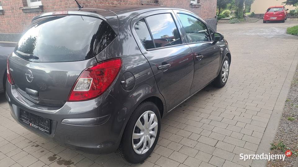 Opel Corsa 14 16V Edition 111 Jahre światła przeciwmgielne Goczałkowice-Zdrój sprzedam
