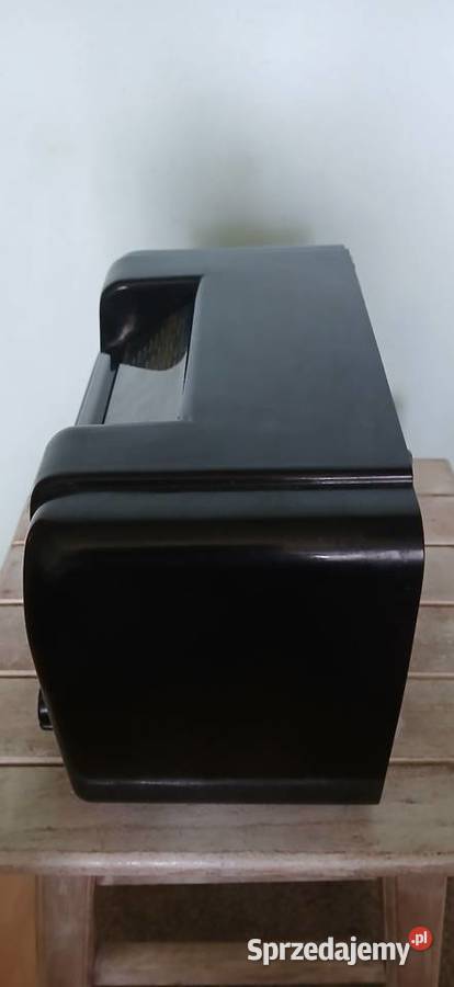 Radio lampowe firmy Tesla Kraków