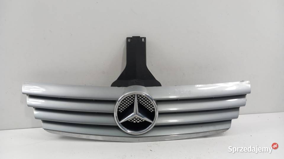 MERCEDES C KLASA W203 COUPE ATRAPA GRILL 744 Zbierkowo sprzedam