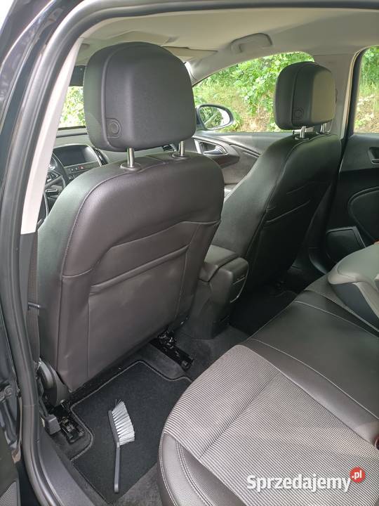 OPEL ASTRA J 16 benzyna 180 prywatnie MP3 Gorzów Wielkopolski