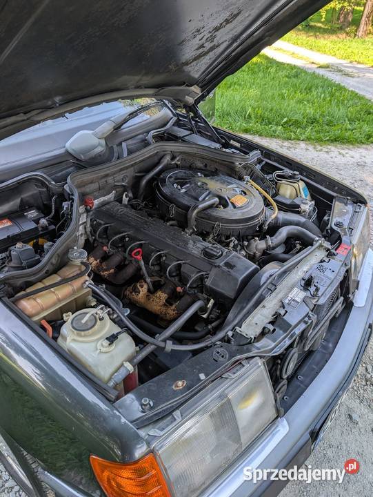 Mercedes Benz W124 260E 4 Matic W124 Poręba Wielka