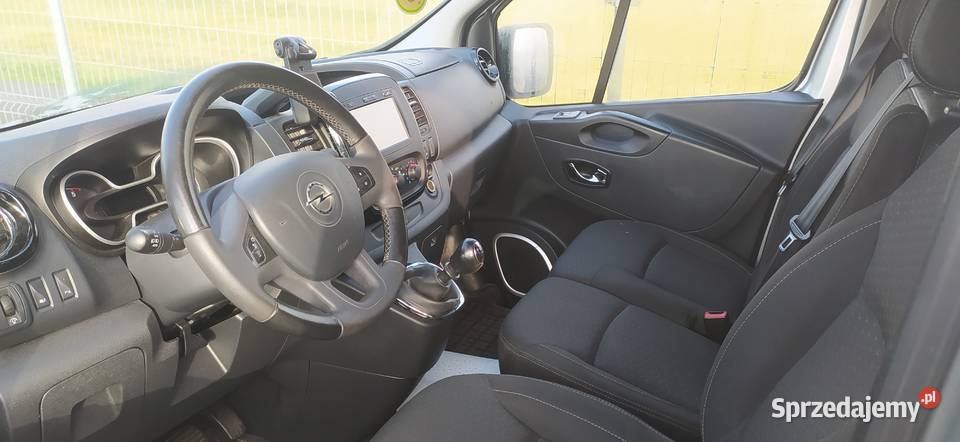 Vivaro trafic poduszka powietrzna