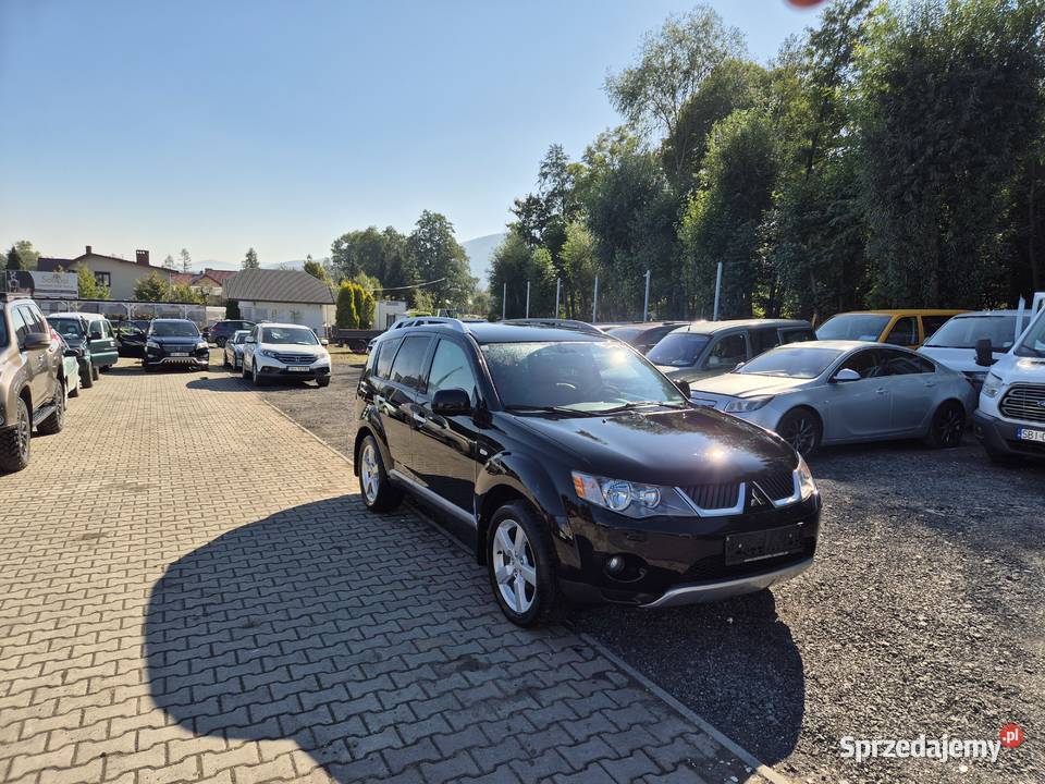 Mitsubishi Outlander 4x4 22d 156 183 7 osób 6 Bujaków sprzedam