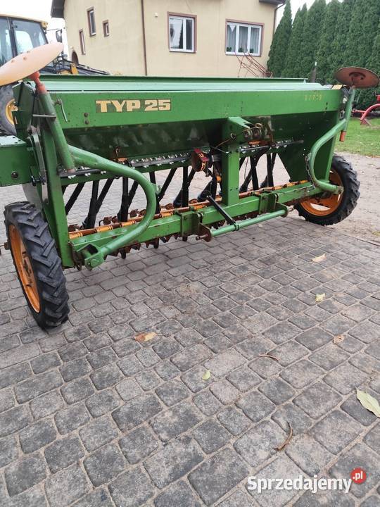 Siewnik amazone D7 szerokość 25 metra Siewniki i sadzarki