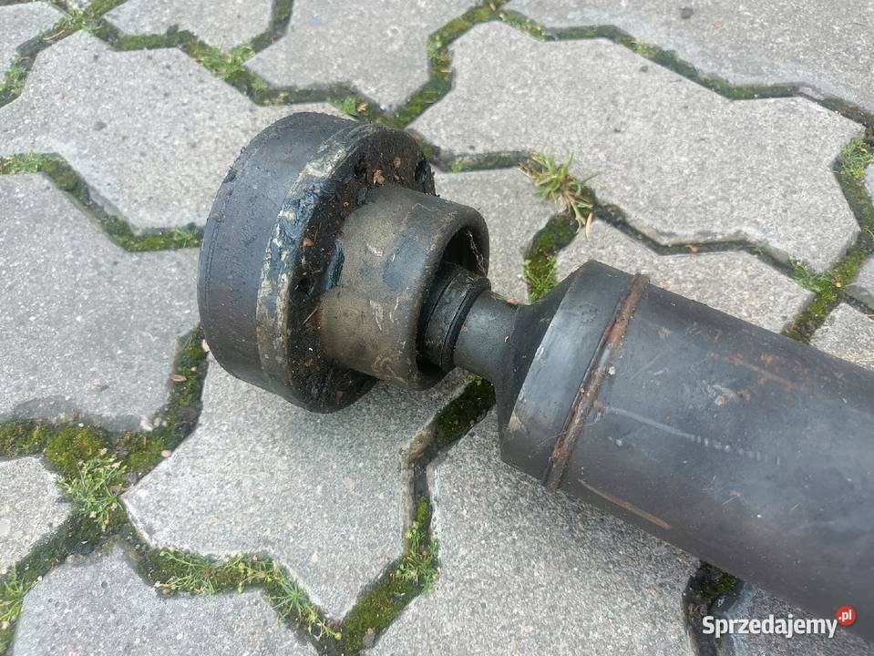 4D0521101P WAL KARDANA NAPĘDOWY AUDI A8 D2 37 Wały napędowe sprzedam