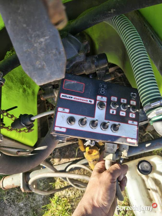 Opryskiwacz tecnoma 15m 1000l hydraulicznie Środa Śląska