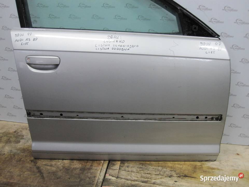 AUDI A3 8PA LIFT 09r drzwi prawe przód