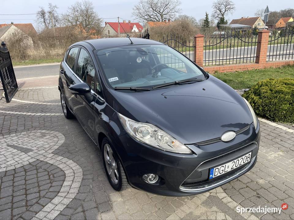 Ford fiesta 16 benzyna Orsk sprzedam